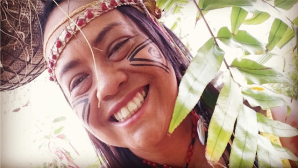 Aline Rochedo Pachamama